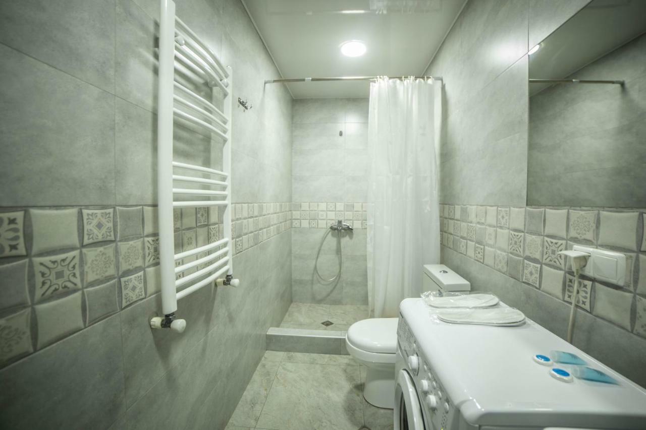 Tbilisi Sea New City Hualing Exterior photo
